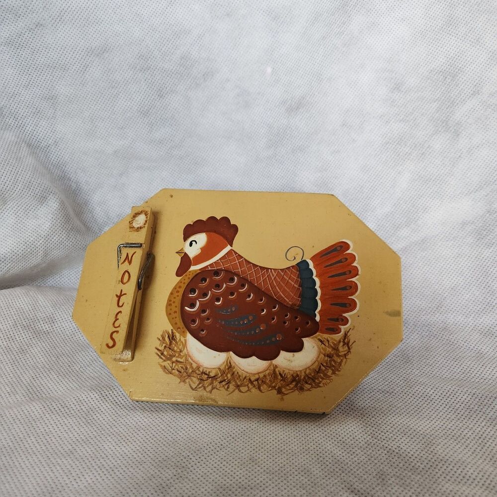 Vintage Hand Painted Chicken Farmhouse Rustic Retro Folk Art Wooden NOTE HOLDER